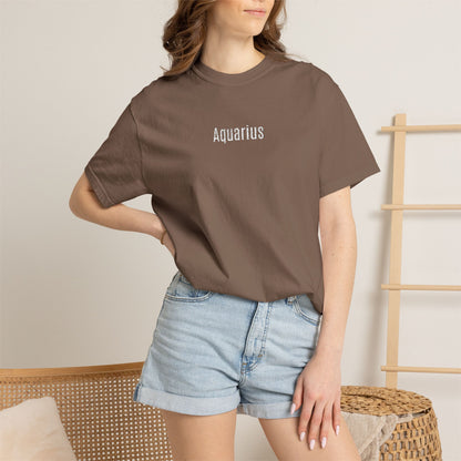 Aquarius Embroidered' Graphic T-Shirt